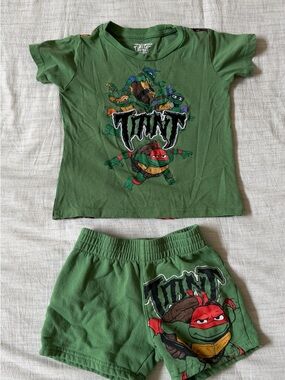 Nickelodeon Green TMNT Mutant Mayhem Tee Boys 4/5 Pajama Shorts Set